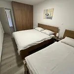Apartmaji Aida *