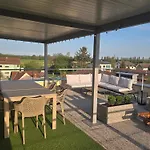 Appartamento Apartmaji Aida