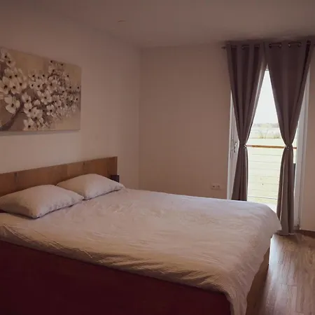 Apartmaji Aida Apartment