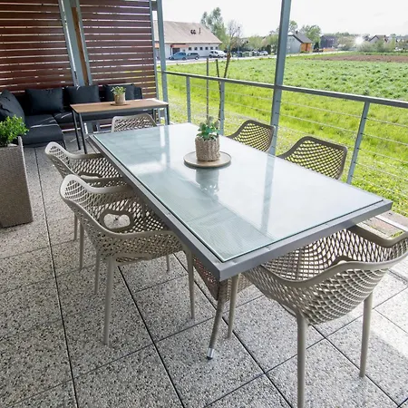 Apartment Apartmaji Aida *